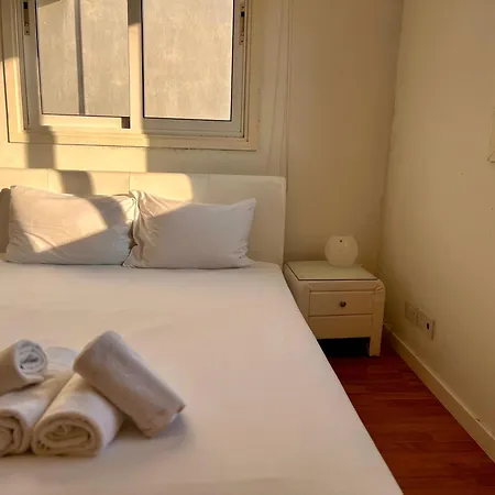 Cozy 1 Bdr In - Aglantzia By Platform 357